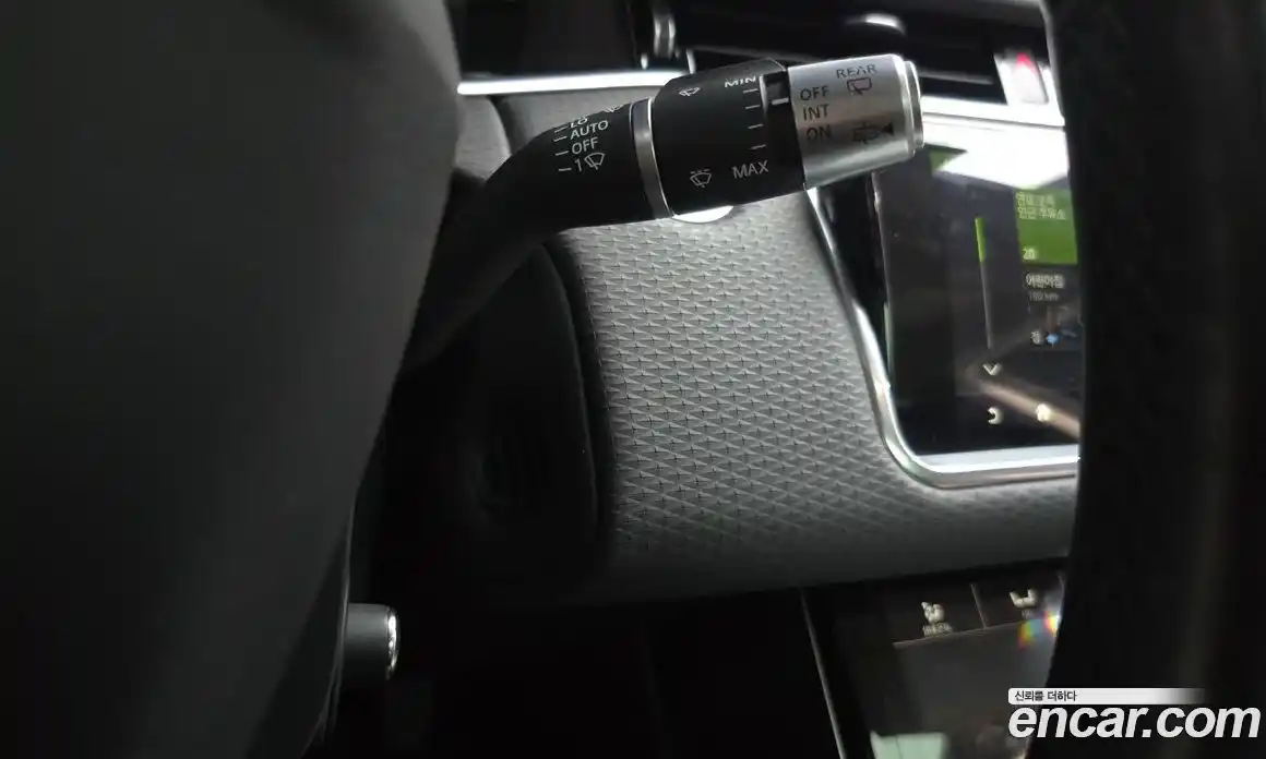 Land Rover Range-Rover Evoque 2020 2.0 гидро в Москве № 2058823, фото 24