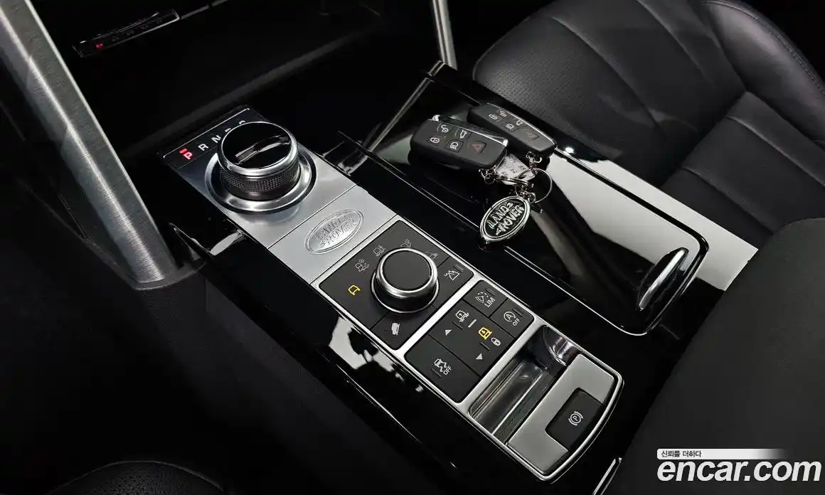Land Rover Discovery 2017 3.0 гидро в Москве № 2058824, фото 12