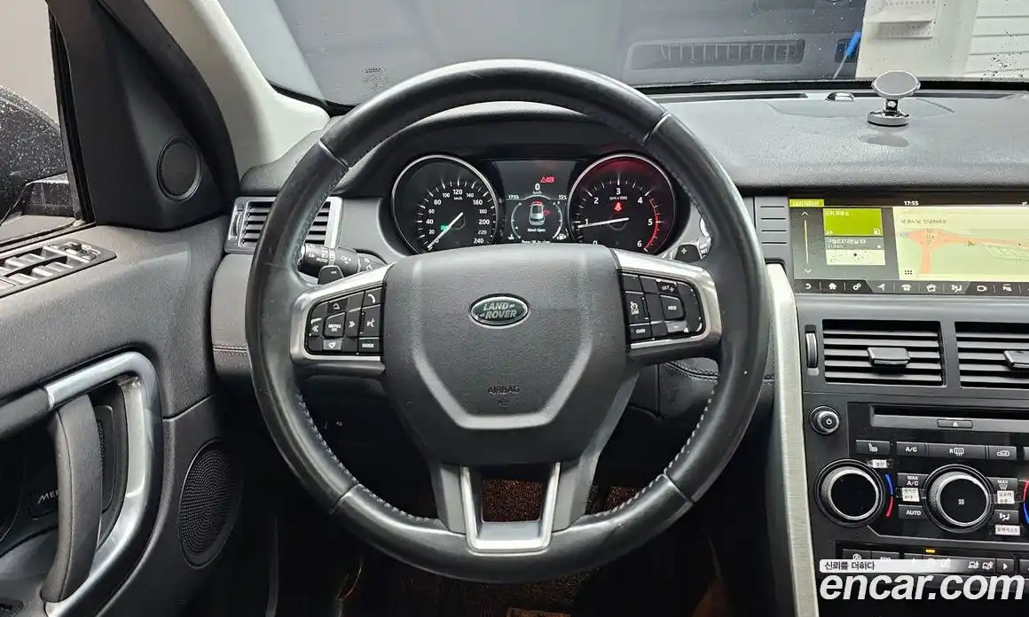Land Rover Discovery Sport 2017 2.0 гидро в Москве № 2058982, фото 13