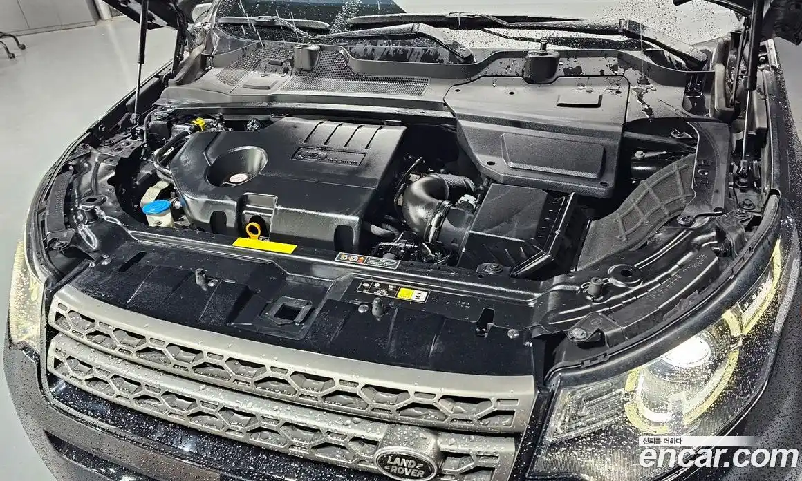 Land Rover Discovery Sport 2017 2.0 гидро в Москве № 2058982, фото 6