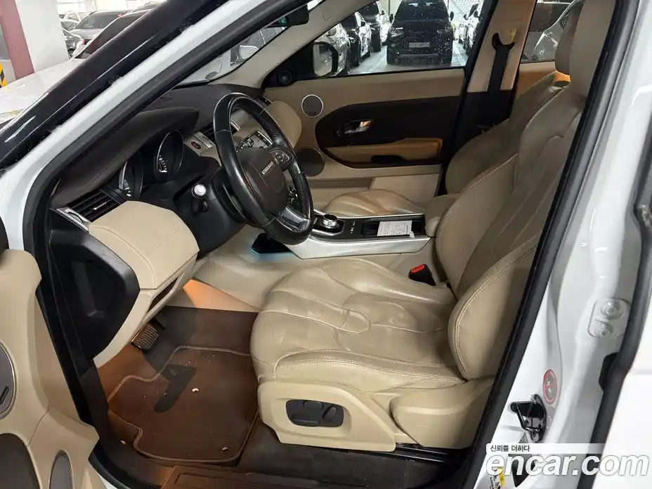 Land Rover Range-Rover Evoque 2014 2.2 гидро в Москве № 2059108, фото 4