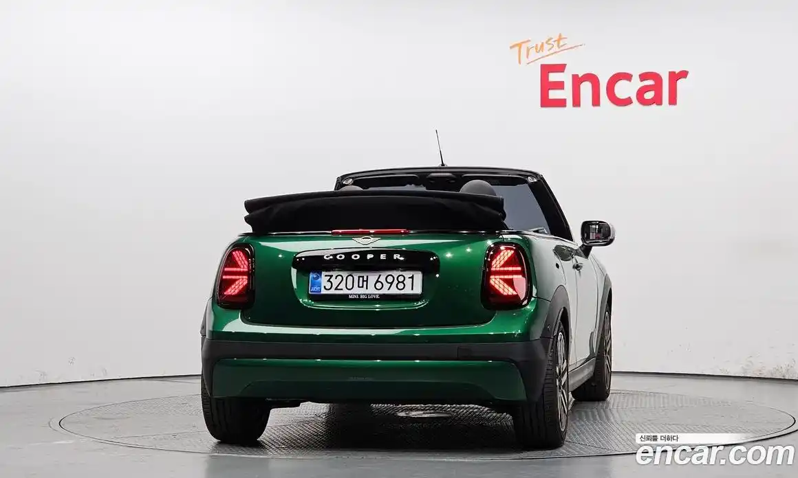 Mini Cooper Convertible 2025 2.0 гидро в Москве № 2059184, фото 4