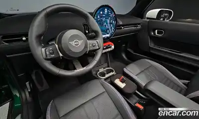 Mini Cooper Convertible 2025 2.0 гидро в Москве № 2059184, миниатюра 10