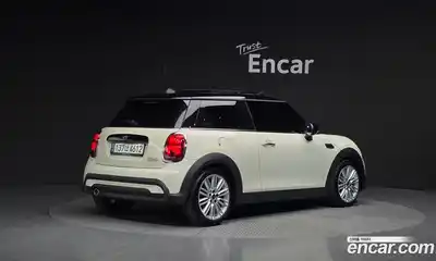 Mini Cooper 2022 1.5 гидро в Москве № 2059322, миниатюра 2
