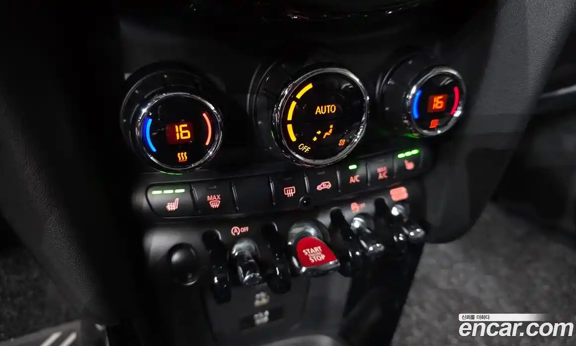 Mini Cooper 2022 1.5 гидро в Москве № 2059322, фото 31
