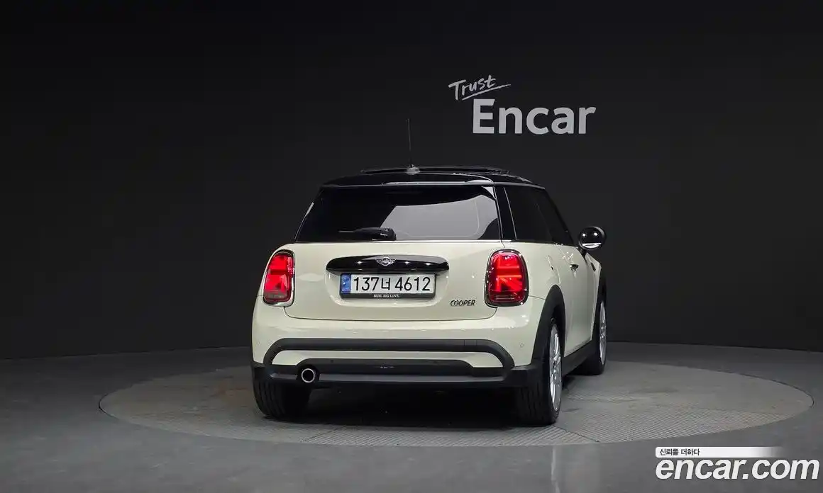 Mini Cooper 2022 1.5 гидро в Москве № 2059322, фото 4