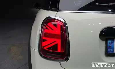 Mini Cooper 2022 1.5 гидро в Москве № 2059322, миниатюра 9