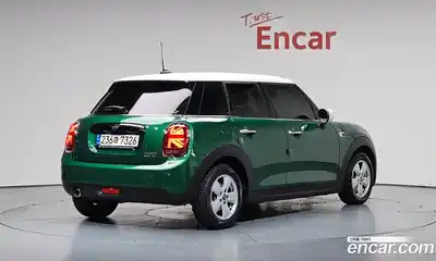 Mini Cooper, 2021