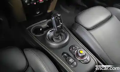 Mini Countryman 2019 1.5 гидро в Москве № 2059631, миниатюра 12