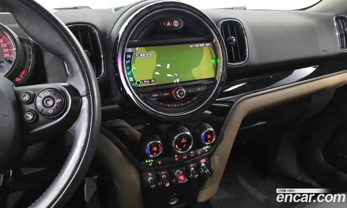 Mini Countryman 2019 1.5 гидро в Москве № 2059631, фото 21