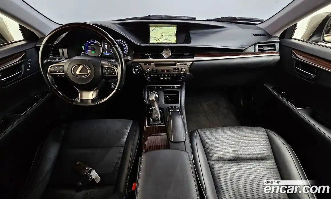 Lexus ES 2016 2.5 гидро в Москве № 2060134, фото 7