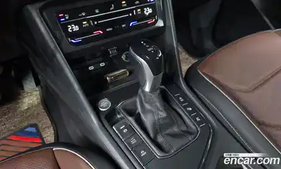 Volkswagen Tiguan 2023 2.0 гидро в Москве № 2060250, миниатюра 11