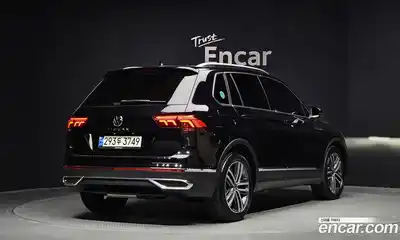 Volkswagen Tiguan 2021 2.0 гидро в Москве № 2060360, миниатюра 2