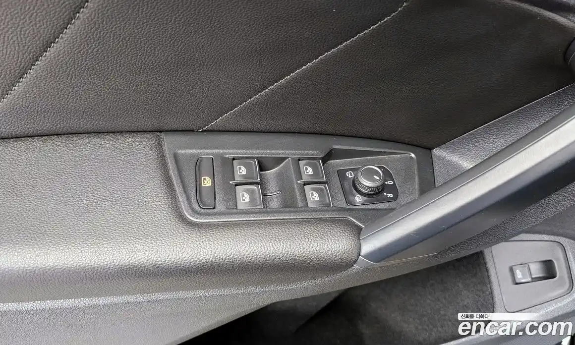 Volkswagen Tiguan 2021 2.0 гидро в Москве № 2060360, фото 32