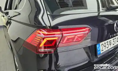 Volkswagen Tiguan 2021 2.0 гидро в Москве № 2060360, миниатюра 9