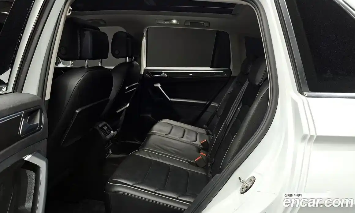 Volkswagen Tiguan 2020 2.0 гидро в Москве № 2060473, фото 18