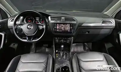 Volkswagen Tiguan 2020 2.0 гидро в Москве № 2060473, миниатюра 10