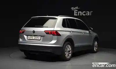 Volkswagen Tiguan 2018 2.0 гидро в Москве № 2060692, миниатюра 2