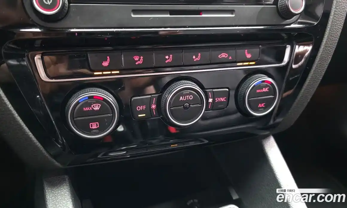 Volkswagen Jetta 2015 2.0 гидро в Москве № 2060767, фото 18
