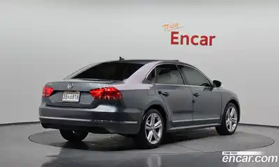 Volkswagen Passat 2013 2.0 гидро в Москве № 2060831, миниатюра 2