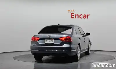 Volkswagen Passat 2013 2.0 гидро в Москве № 2060831, миниатюра 4