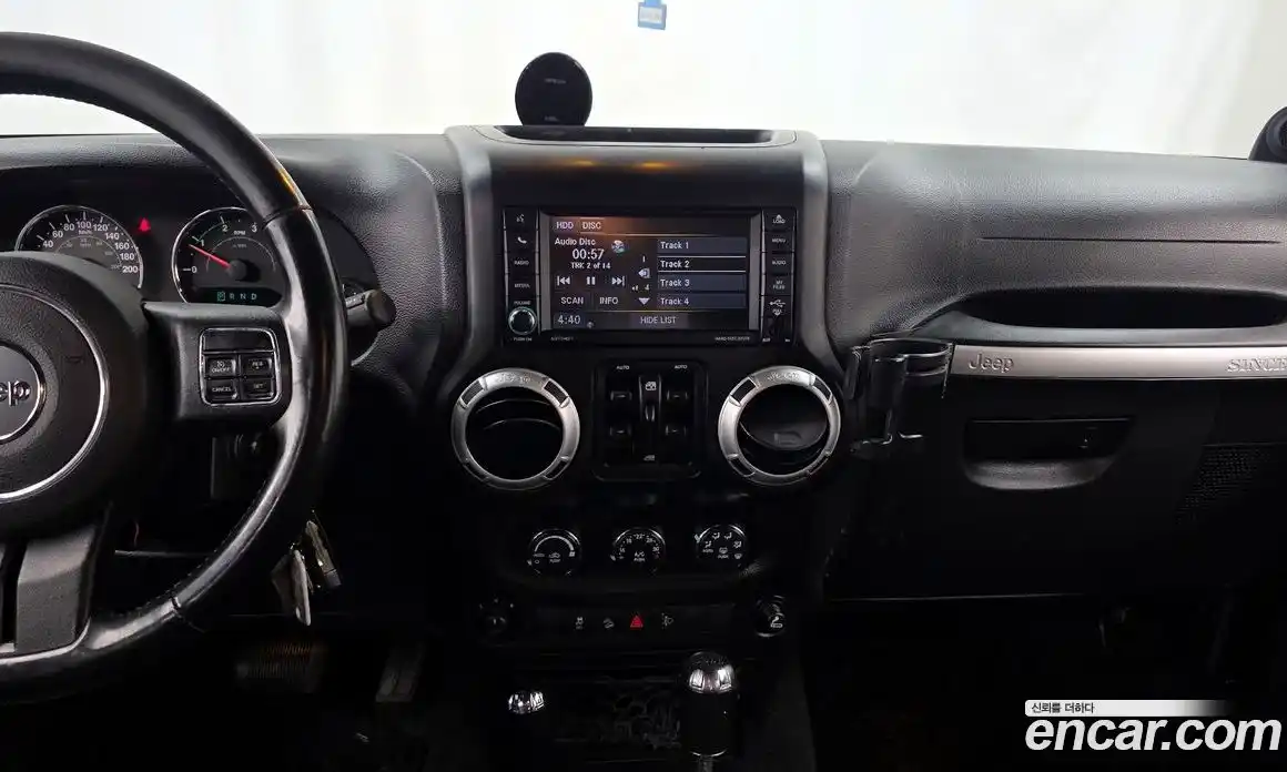 Jeep Wrangler 2014 2.8 гидро в Москве № 2061757, фото 14