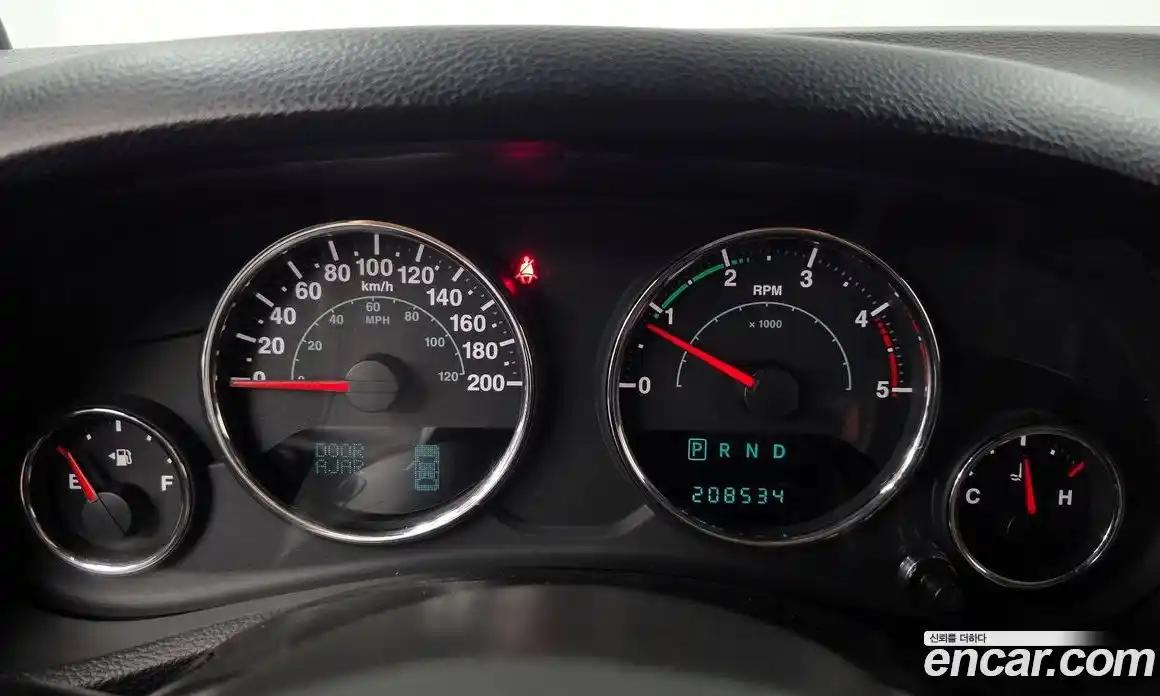 Jeep Wrangler 2014 2.8 гидро в Москве № 2061757, фото 8