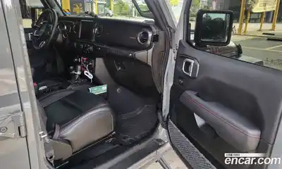 Jeep Wrangler 2023 2.0 гидро в Москве № 2061764, миниатюра 12