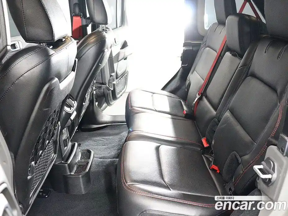 Jeep Wrangler 2019 2.0 гидро в Москве № 2061835, фото 17