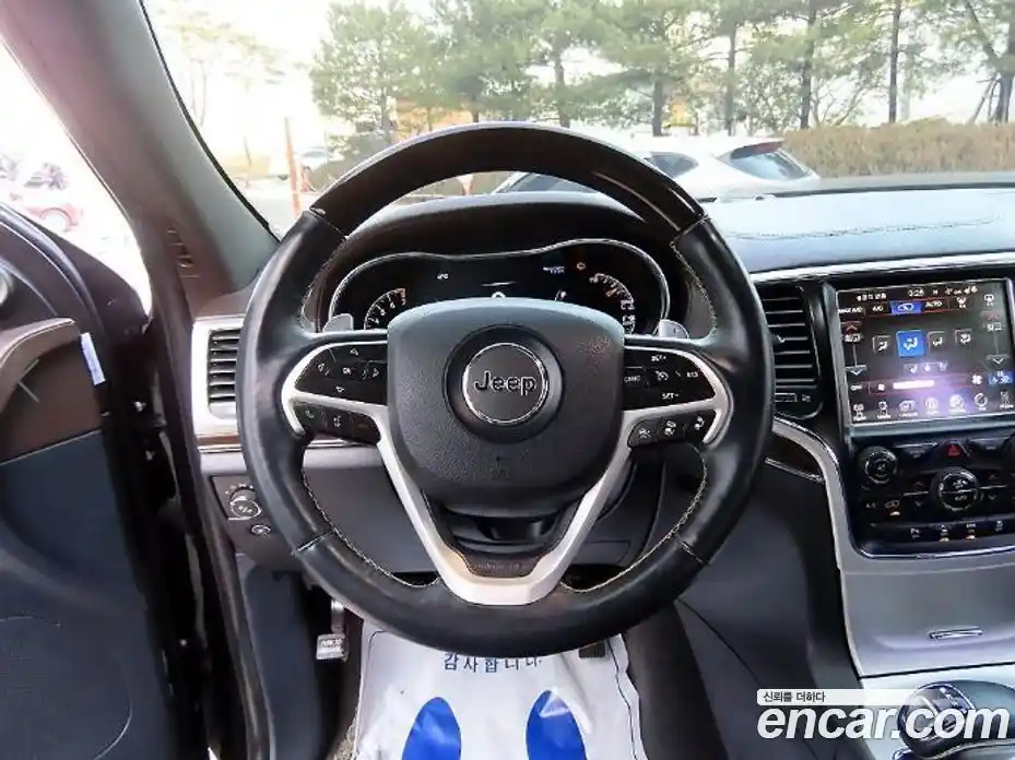 Jeep Cherokee 2015 3.6 гидро в Москве № 2061847, фото 8