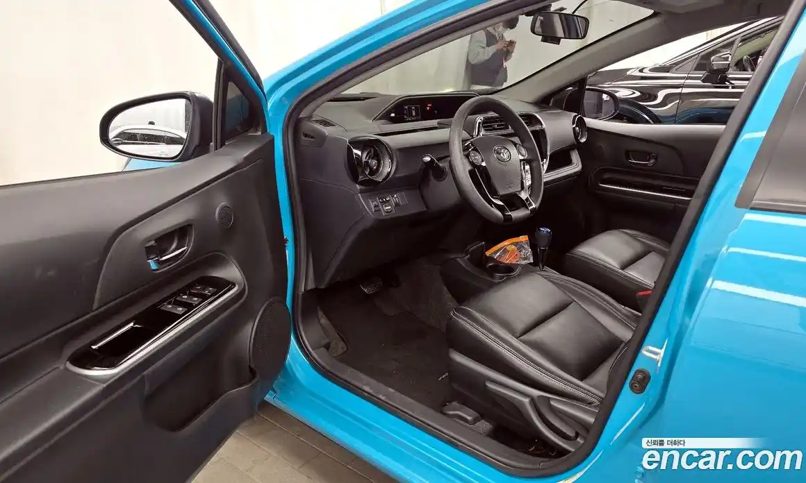 Toyota Prius 2018 1.5 гидро в Москве № 2062062, фото 13