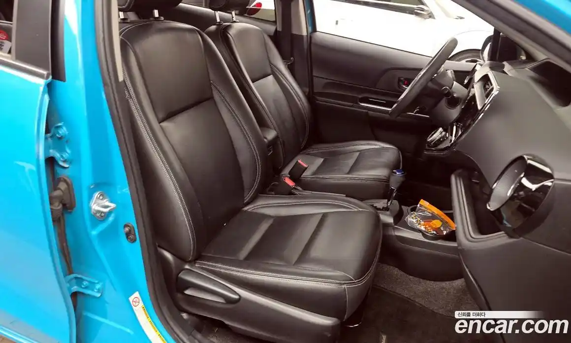 Toyota Prius 2018 1.5 гидро в Москве № 2062062, фото 17