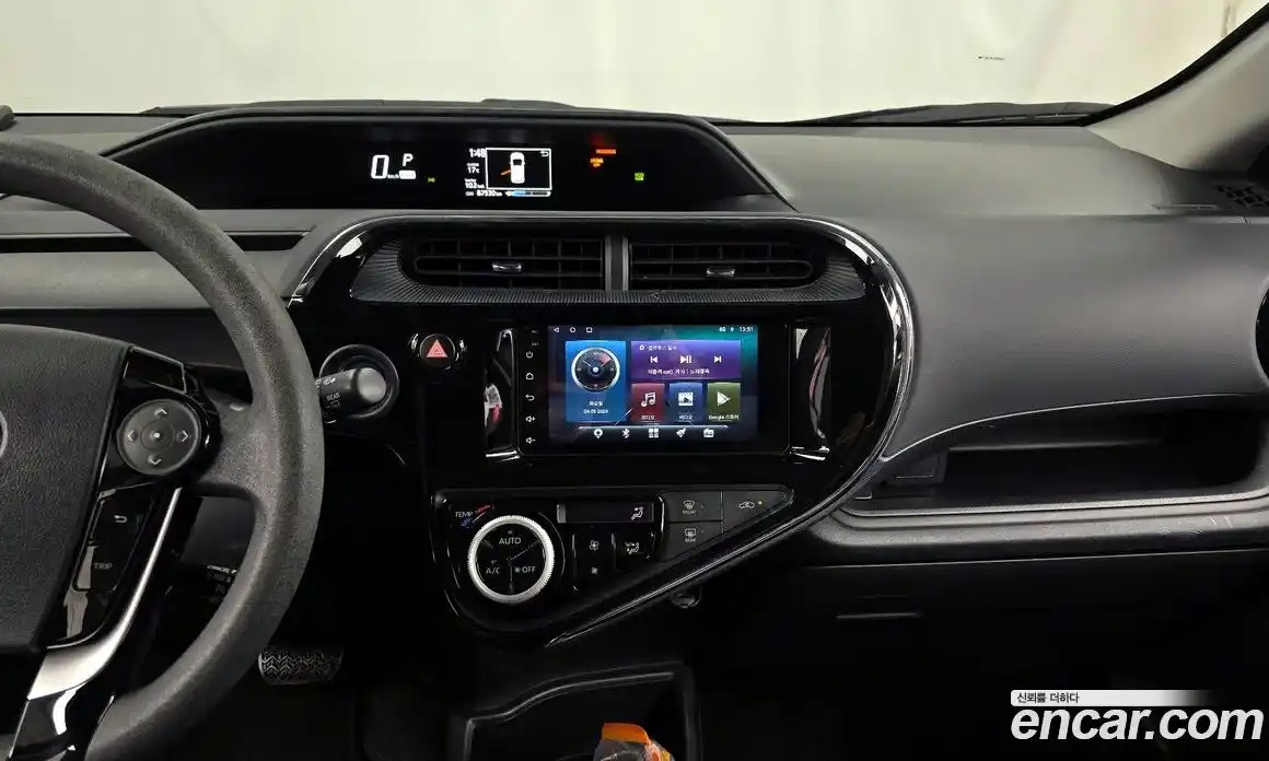 Toyota Prius 2018 1.5 гидро в Москве № 2062062, фото 22