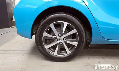 Toyota Prius 2018 1.5 гидро в Москве № 2062062, миниатюра 5