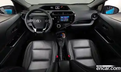 Toyota Prius 2018 1.5 гидро в Москве № 2062062, миниатюра 10