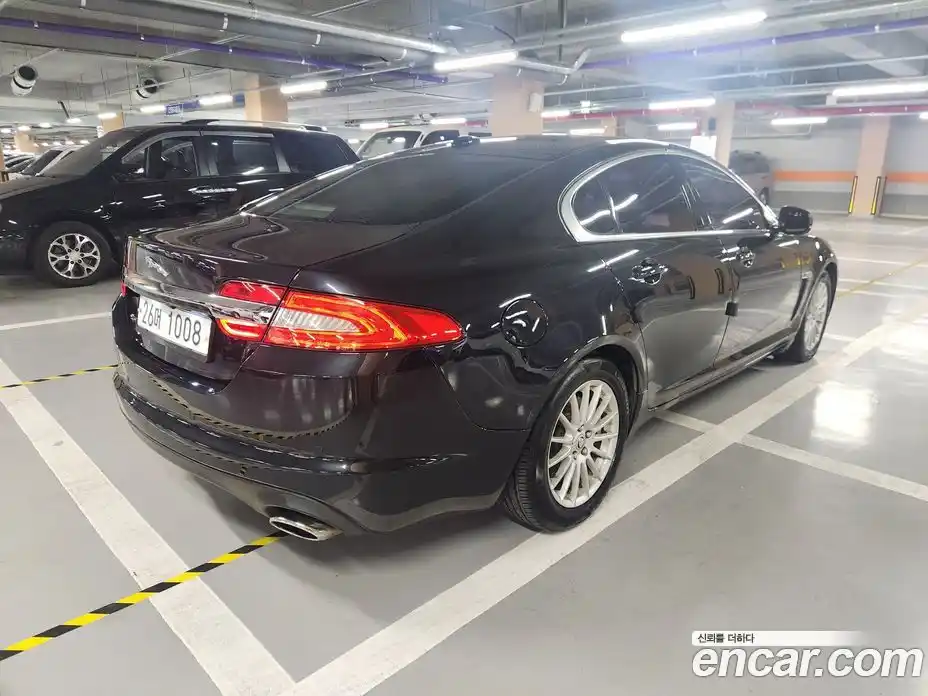 Jaguar XF 2011 3.0 гидро в Москве № 2064727, фото 6