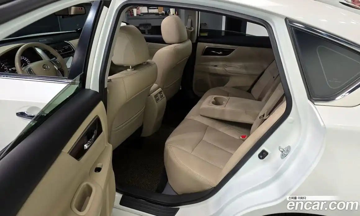 Nissan Altima 2015 2.5 гидро в Москве № 2065583, фото 11