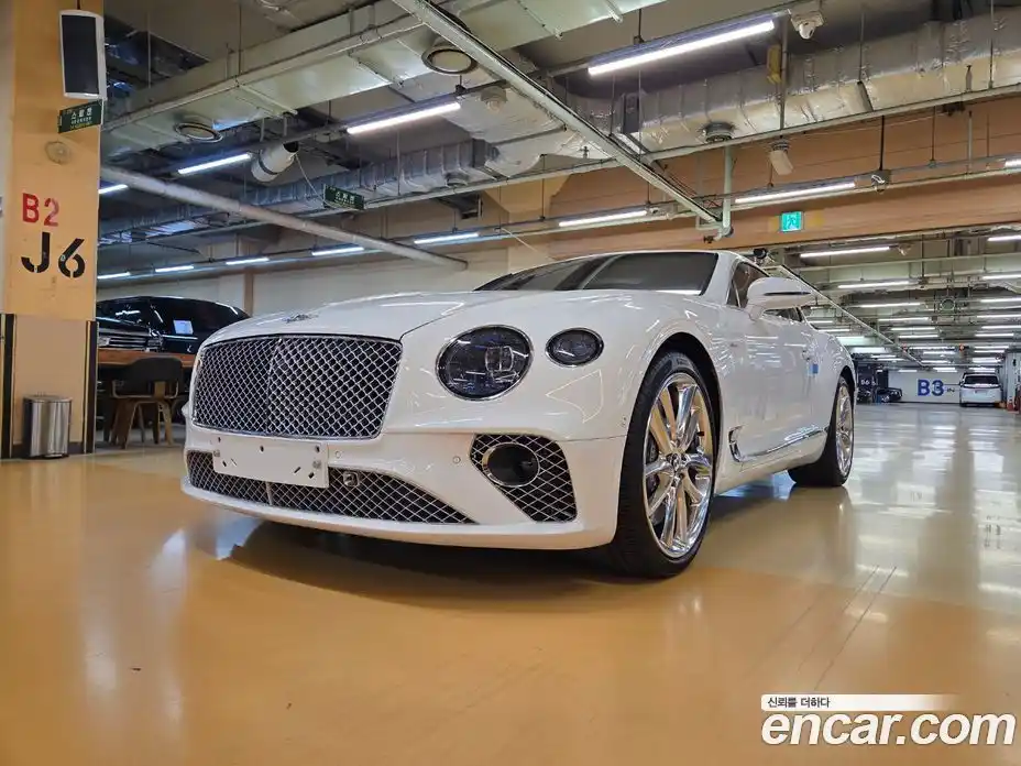 Bentley Continental 2023 4.0 гидро, фото 1
