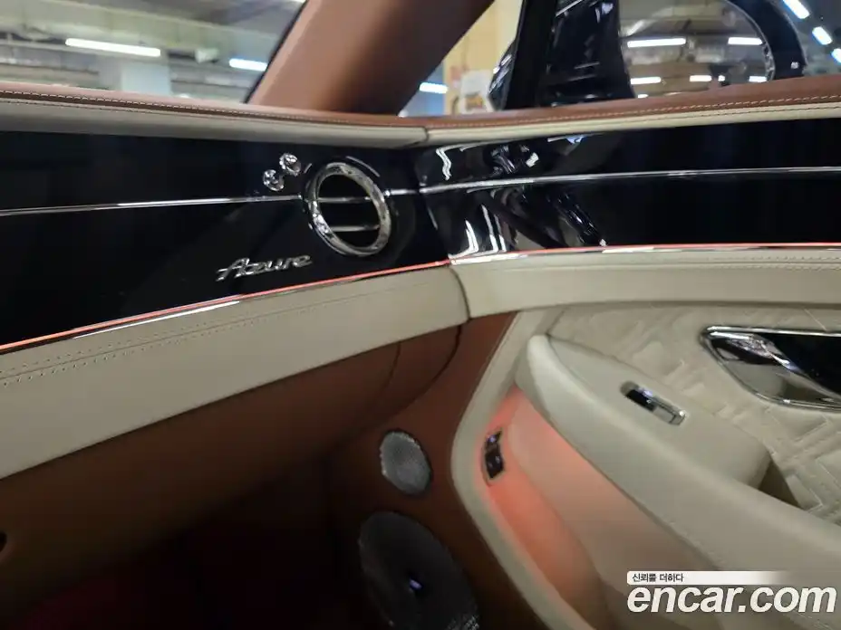 Bentley Continental 2023 4.0 гидро, фото 16