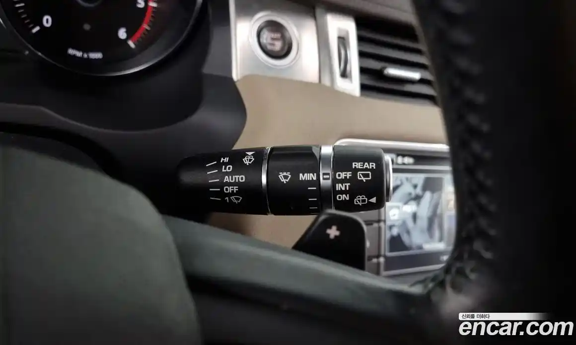 Land Rover Range-Rover Evoque 2016 2.0 гидро в Москве № 213567, фото 18