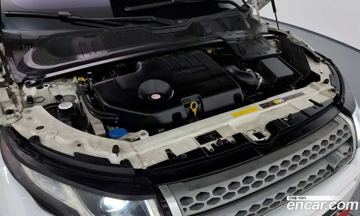 Land Rover Range-Rover Evoque 2016 2.0 гидро в Москве № 213567, фото 6