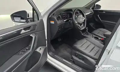 Volkswagen Tiguan 2022 2.0 гидро в Москве № 215046, миниатюра 11