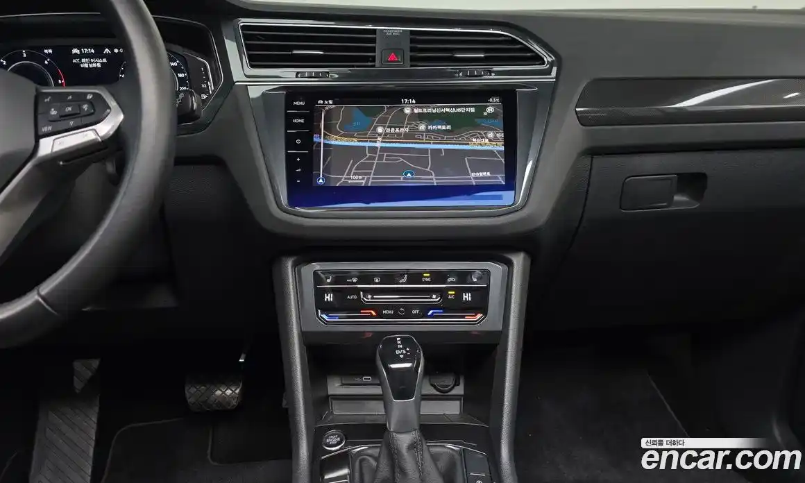 Volkswagen Tiguan 2022 2.0 гидро в Москве № 215046, фото 15
