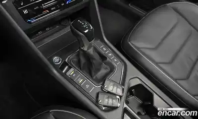 Volkswagen Tiguan 2022 2.0 гидро в Москве № 215046, миниатюра 9