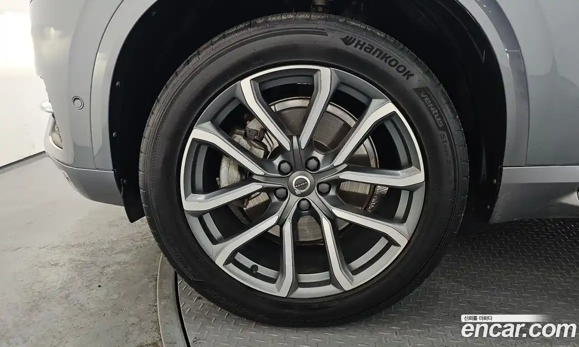 Volvo XC90 2018 2.0 гидро в Москве № 230636, фото 5