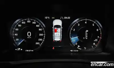 Volvo XC90 2018 2.0 гидро в Москве № 230636, миниатюра 8