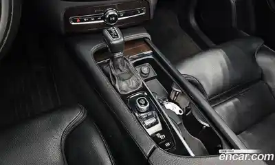 Volvo XC90 2018 2.0 гидро в Москве № 230636, миниатюра 9