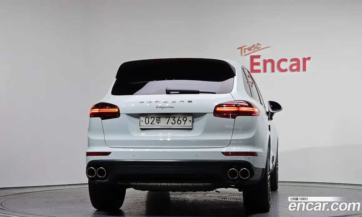 Porsche Cayenne 2017 3.0 гидро в Москве № 230976, фото 4