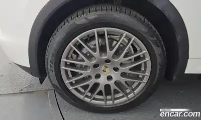 Porsche Cayenne 2013 3.0 гидро в Москве № 231002, миниатюра 5