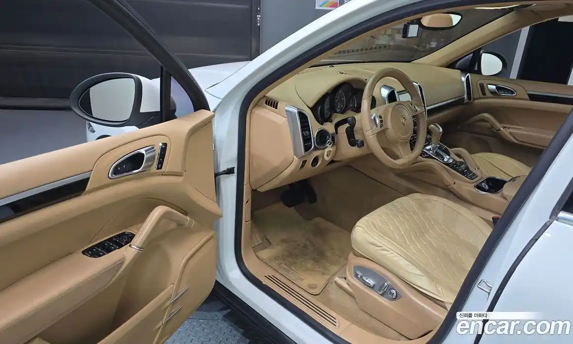 Porsche Cayenne 2013 3.0 гидро в Москве № 231002, фото 10